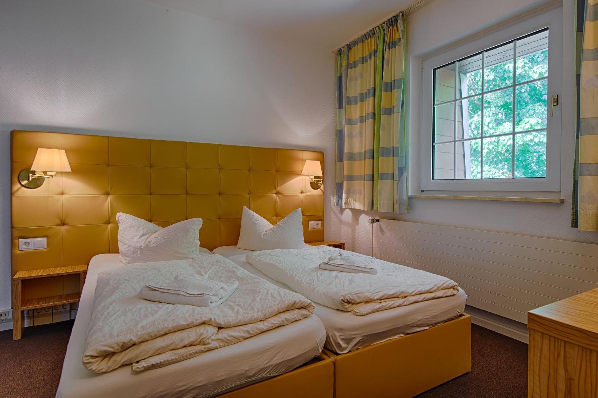 See Hotel Karlslust Chalets ชตอร์โคว์ ภายนอก รูปภาพ